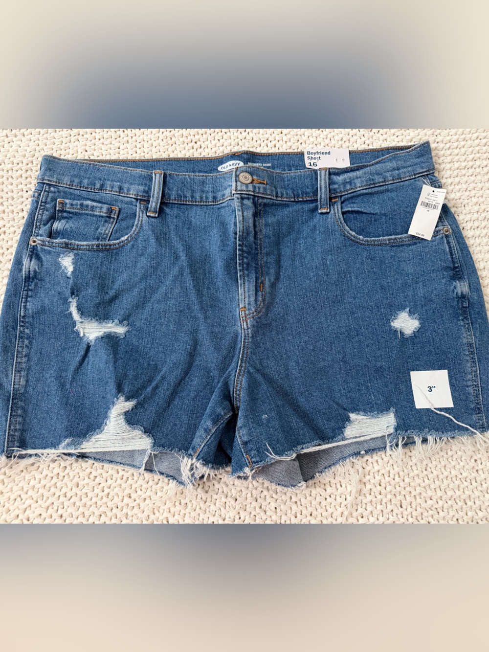 Women’s Old Navy Blue Distressed Boyfriend Jean Shorts NWT